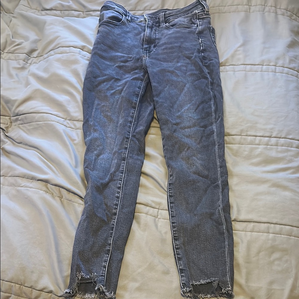 American Eagle Outfitters Gray Ankle Cropped Jeans